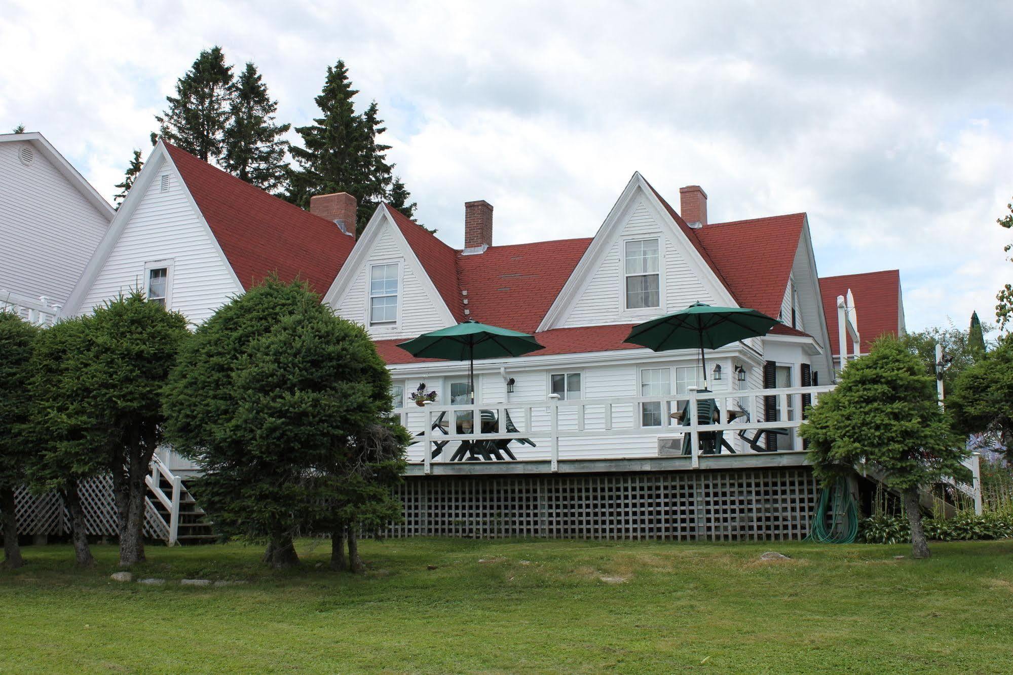 Tara Manor Inn St. Andrews By The Sea Eksteriør bilde